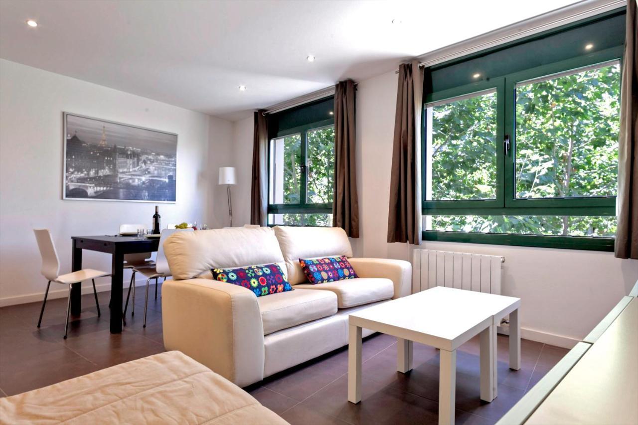 Barcelona Comtal Apartments Eksteriør billede